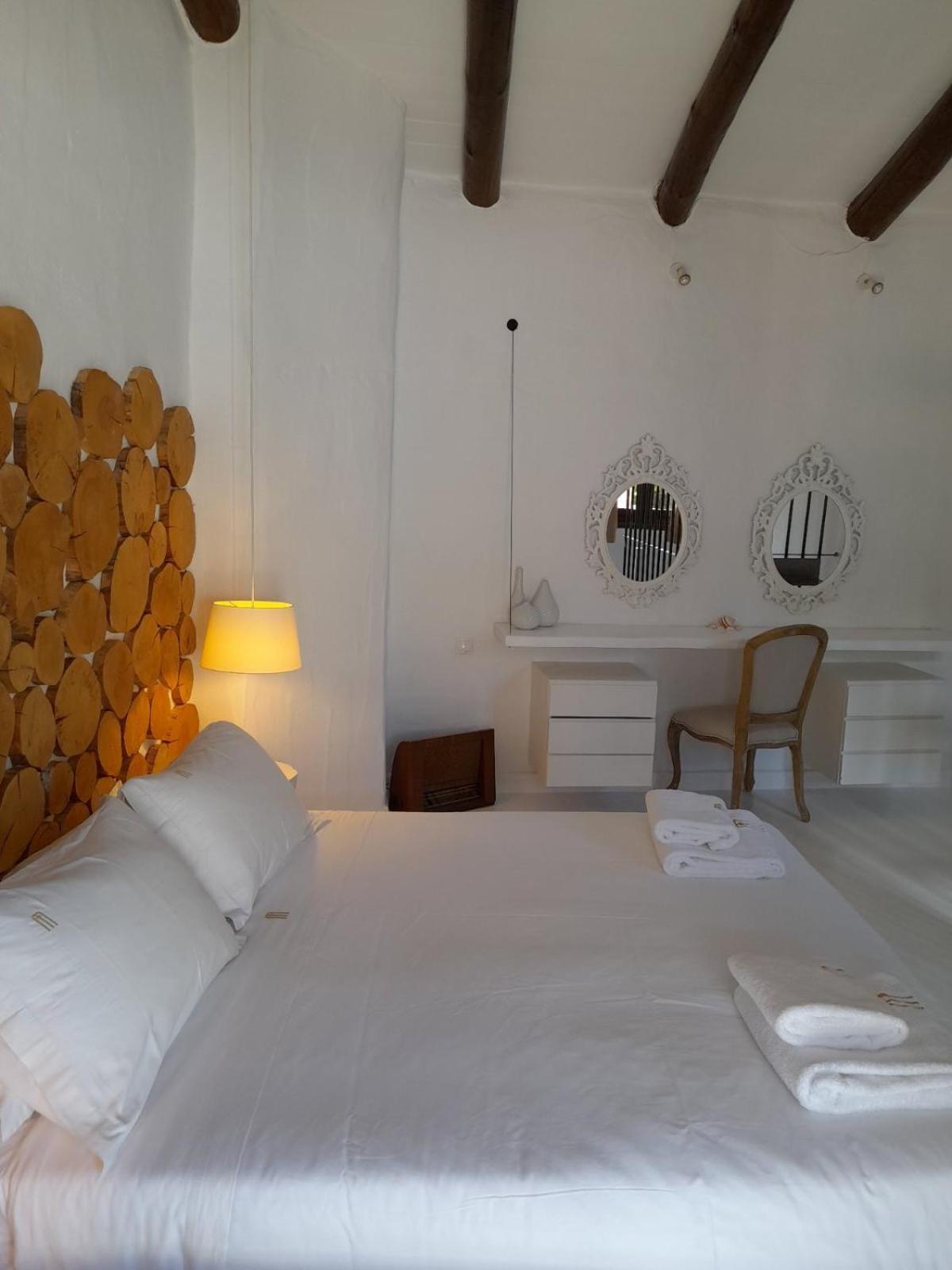 Monastery Estate Guesthouse Sougia Bagian luar foto