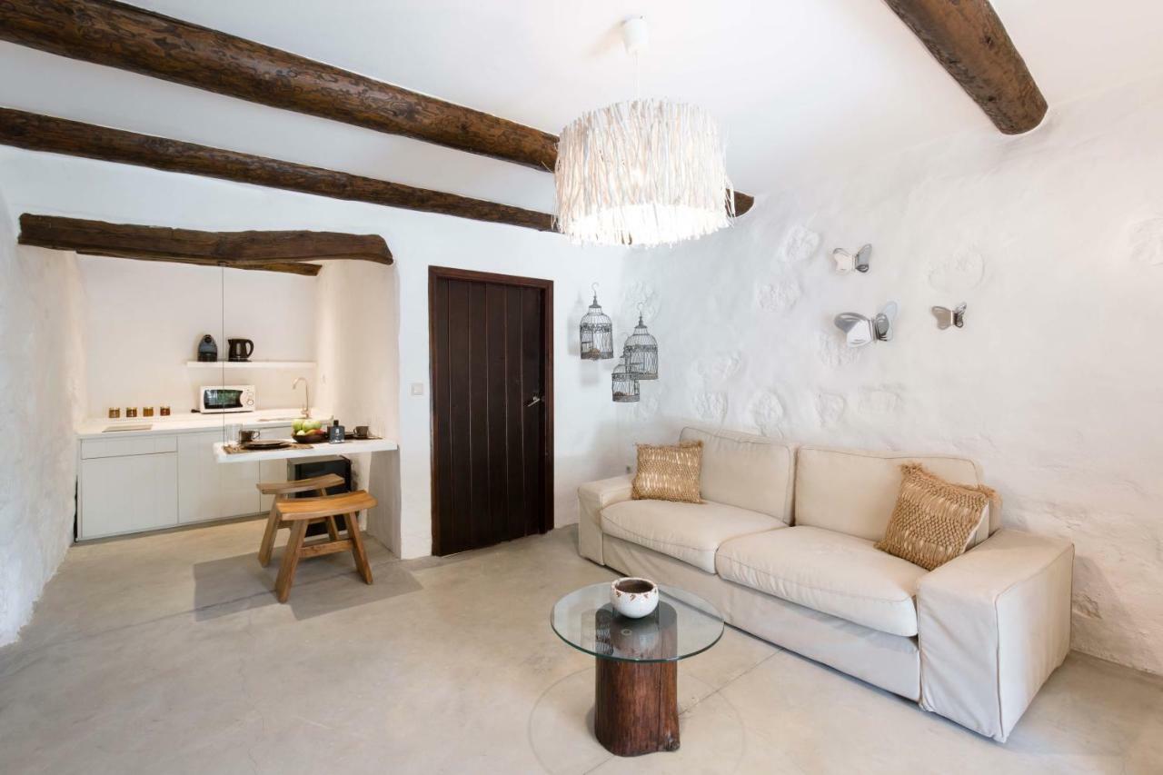 Monastery Estate Guesthouse Sougia Bagian luar foto
