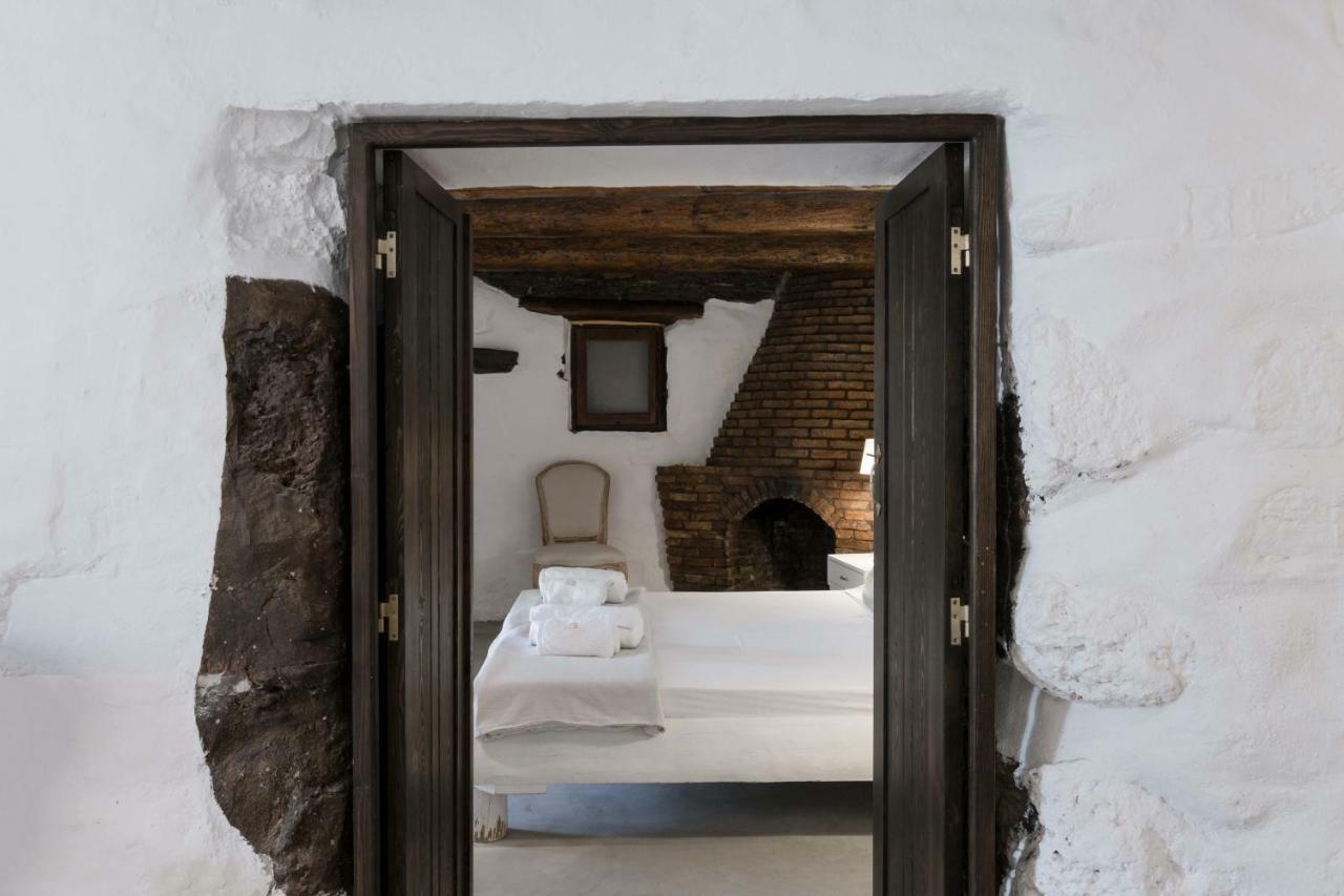 Monastery Estate Guesthouse Sougia Bagian luar foto