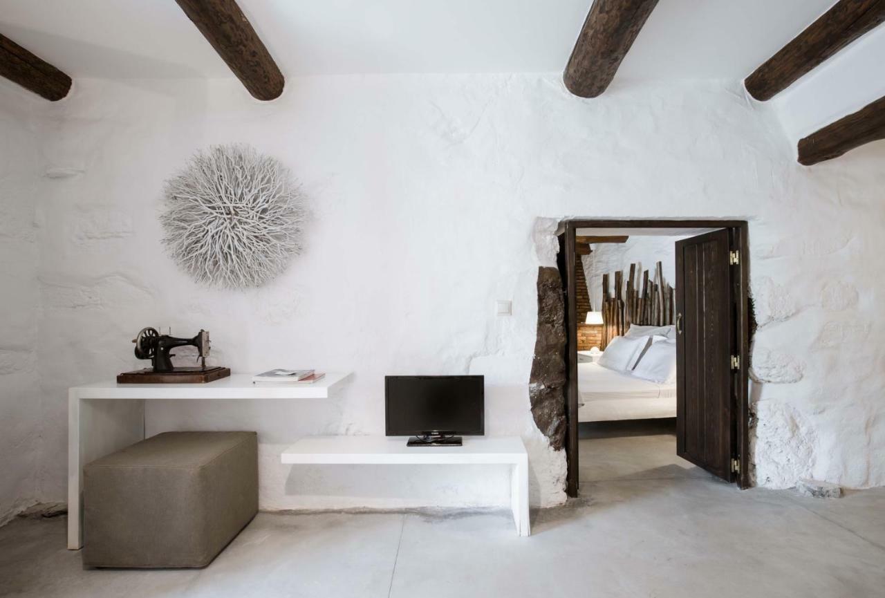 Monastery Estate Guesthouse Sougia Bagian luar foto