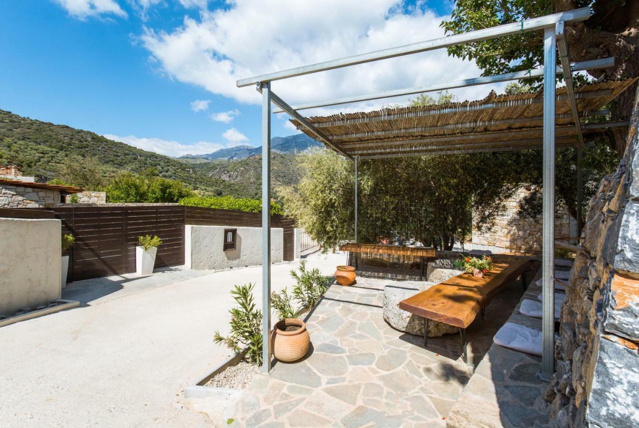 Monastery Estate Guesthouse Sougia Bagian luar foto