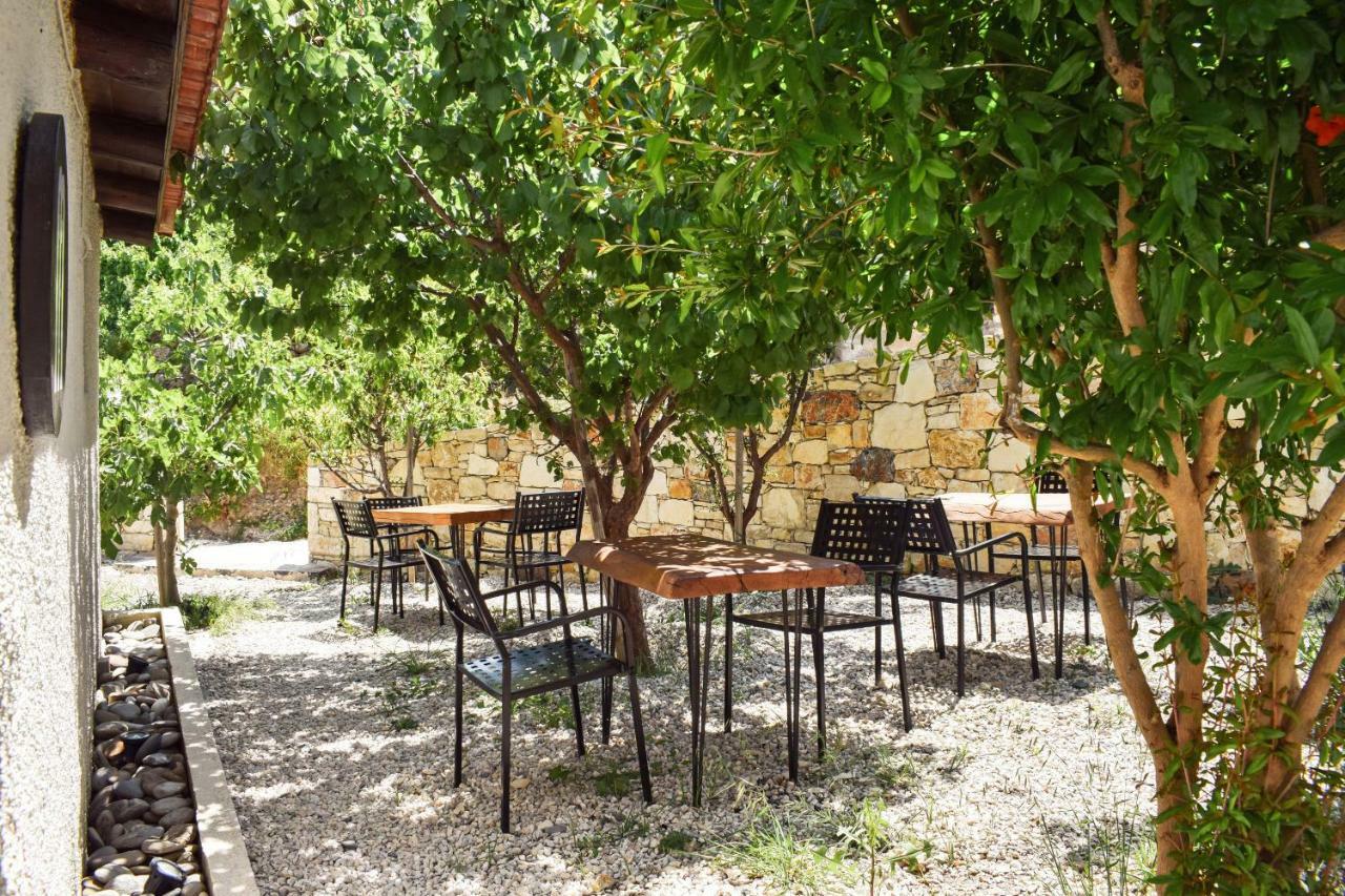 Monastery Estate Guesthouse Sougia Bagian luar foto